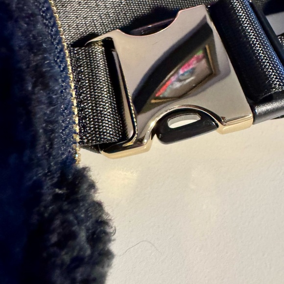 Lululemon Black Sherpa Crossbody Bag, NWOT - Picture 4 of 6